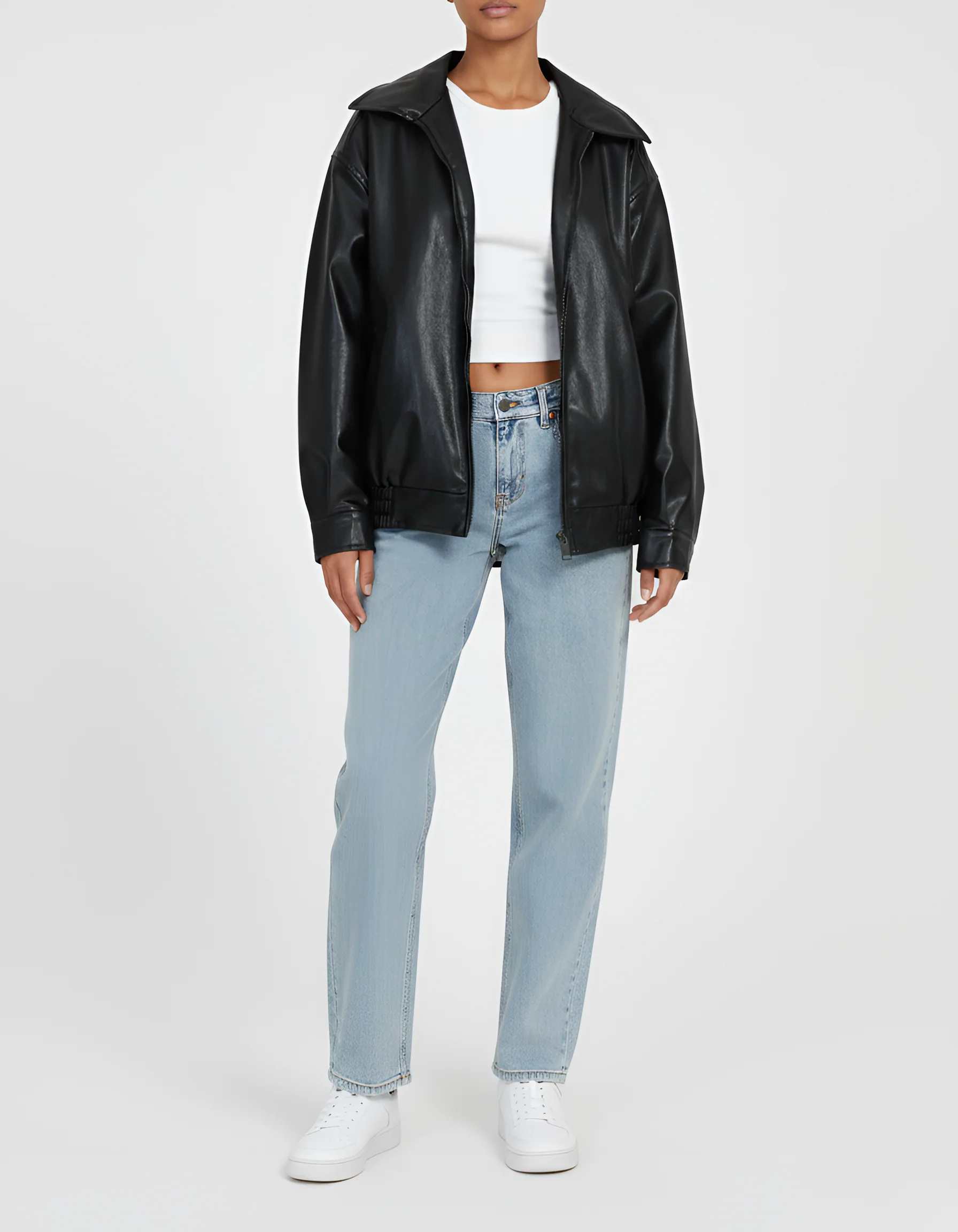 Giacca donna in pelle sintetica con zip e vestibilità regolare - Image 3