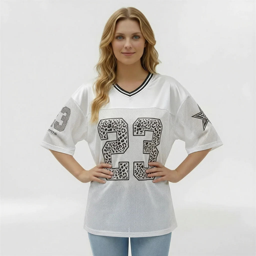 T-shirt oversize da donna con stampa frontale per uso casual - Image 2